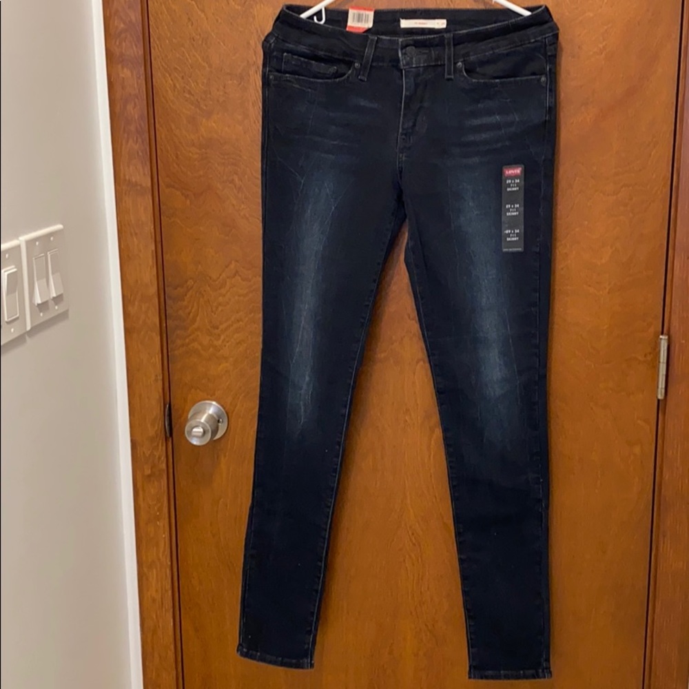Levi’s 711 skinny jeans size 29 NWT